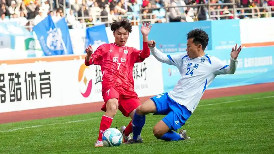 欧冠对决：利物浦 VS 巴塞罗那